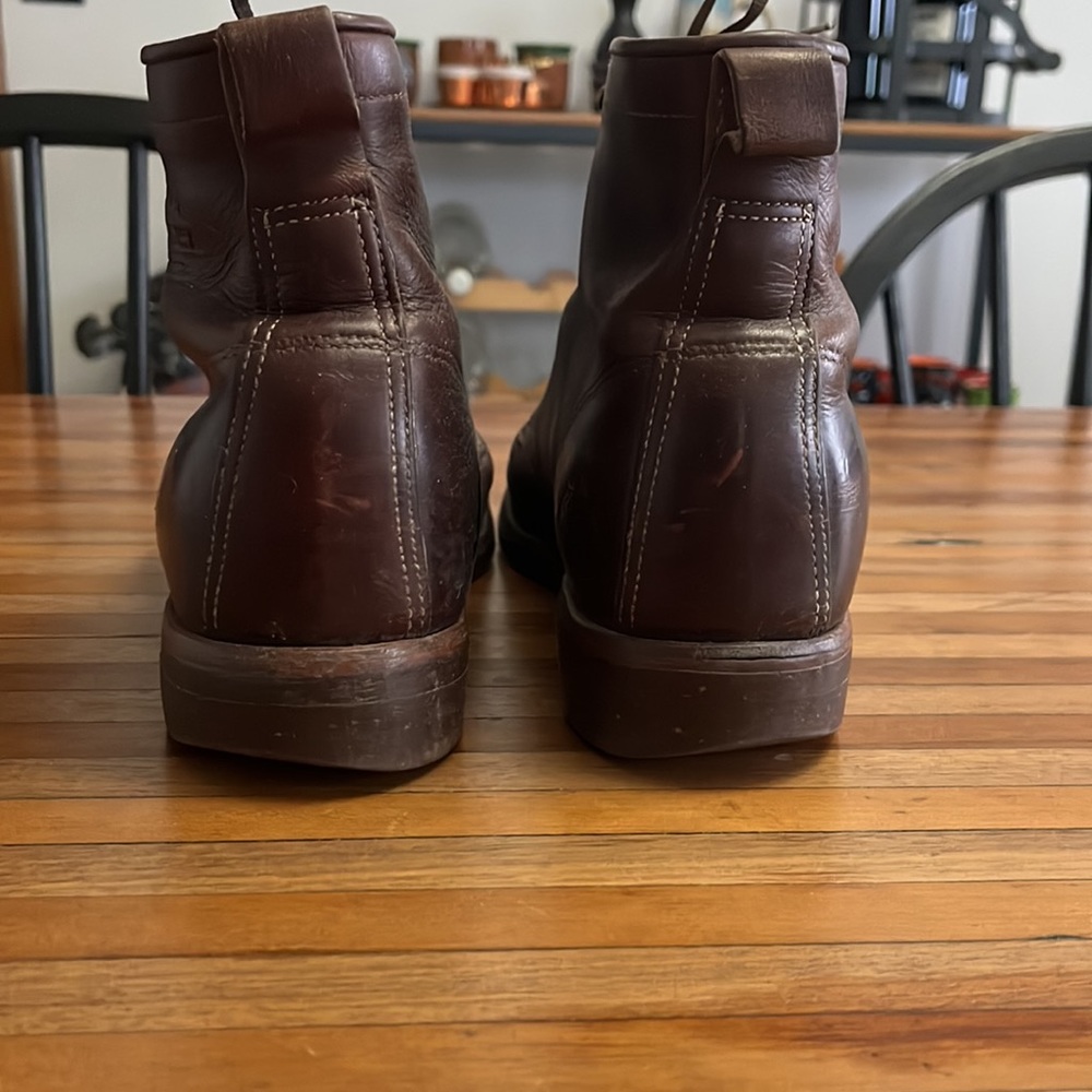 Chippewa burgundy colored boots sized 9.5 - Picture 4 of 8